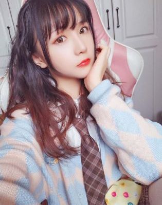 成人片视频吃女学生_高清手机在线观看